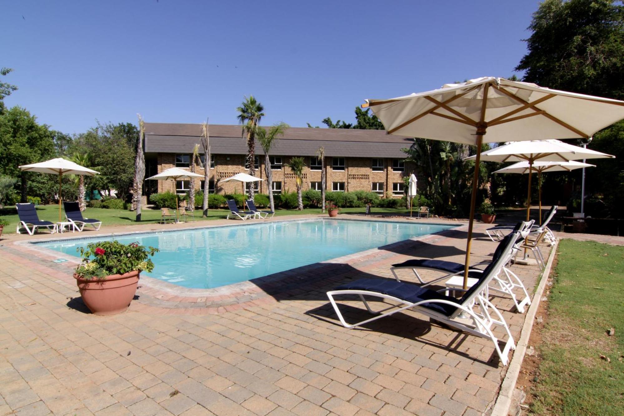 Cresta Lodge Gaborone Extérieur photo
